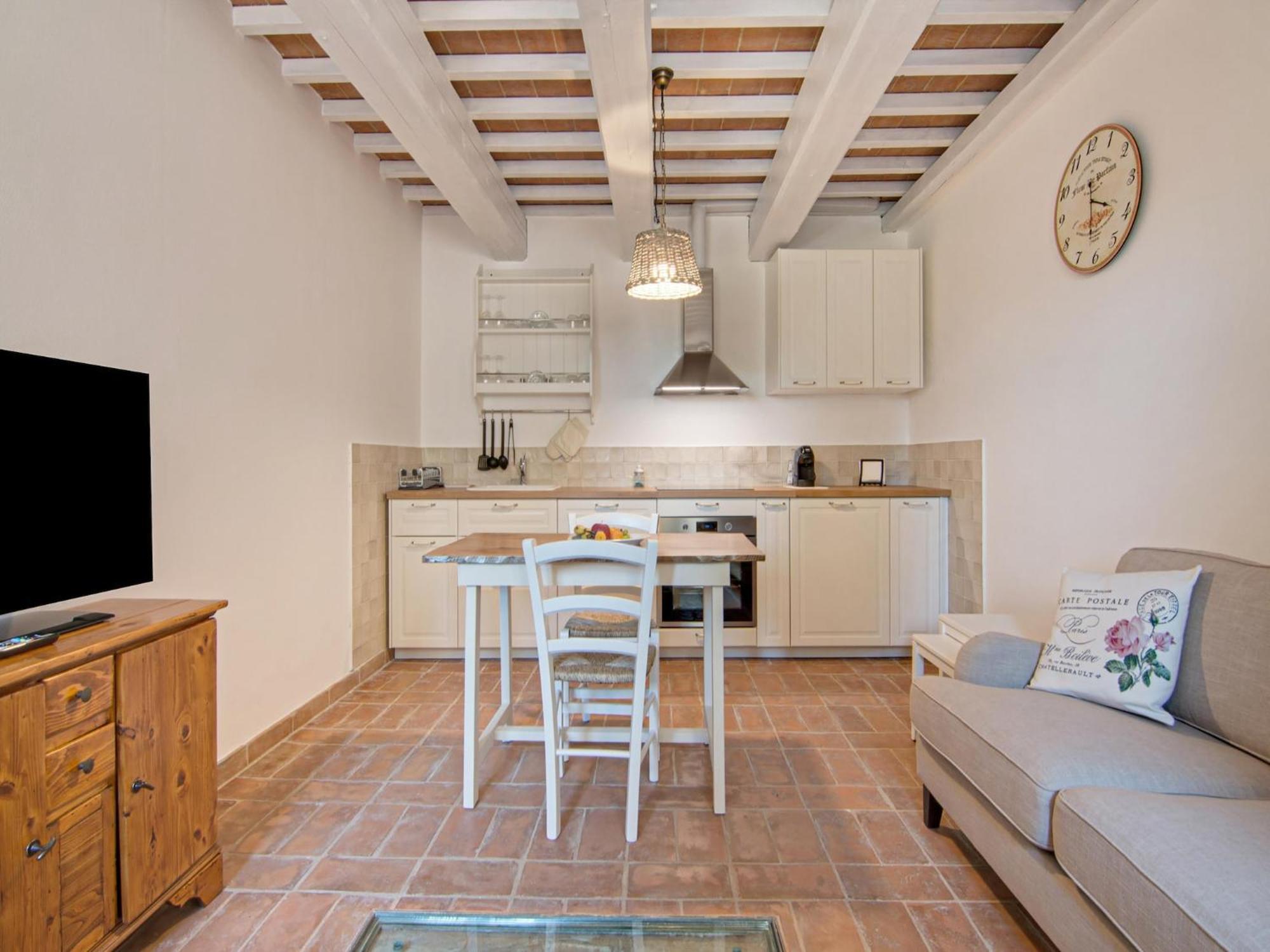 Stunning Apartment In Mombaroccio Near Metauro River Exterior photo